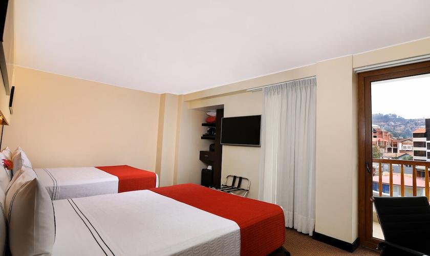 Standard twin room, 2 double beds Sonesta Cusco