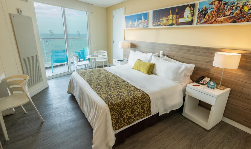 Standard room king bed ocean view GHL Relax Corales de Indias  Cartagena
