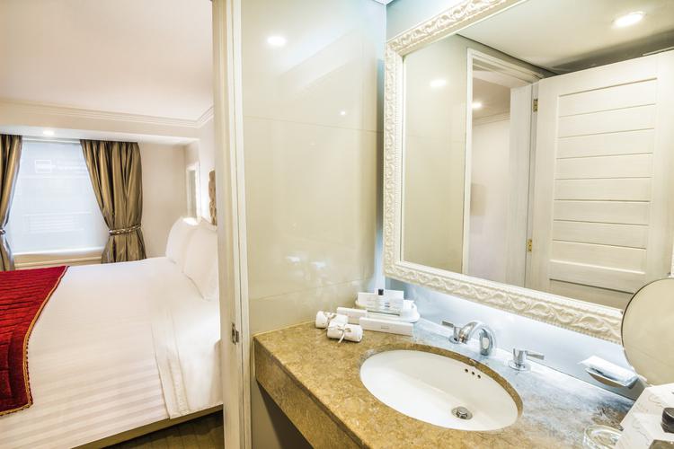 Bathroom suite ghl hotel hamilton Hotel GHL Collection Hamilton Bogota