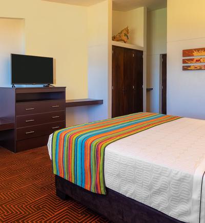 Double room with mountain view - 1 king bed Sonesta Hotel Posadas del Inca Puno