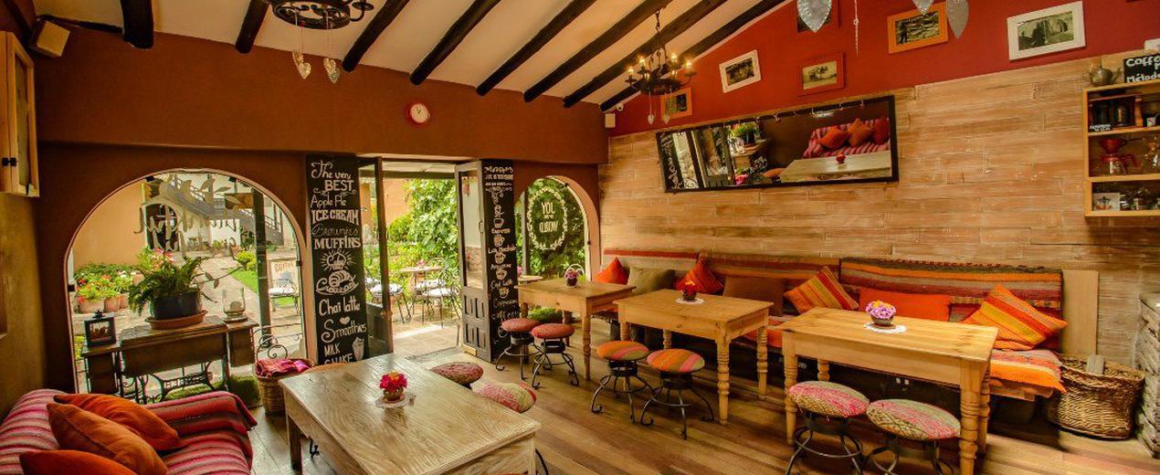 La placita del café Sonesta Hotel Posadas del Inca Yucay Yucay, Peru