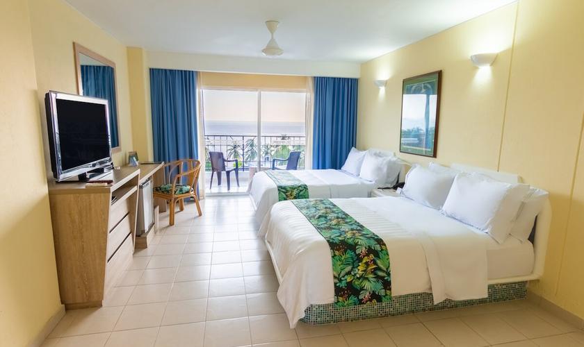 Standard twin room GHL Relax Costa Azul  Santa Marta