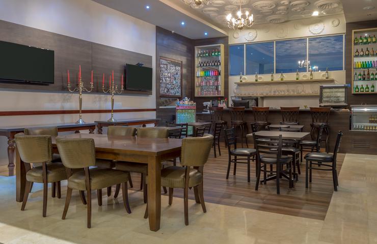 Lobby bar GHL Collection Barranquilla Hotel