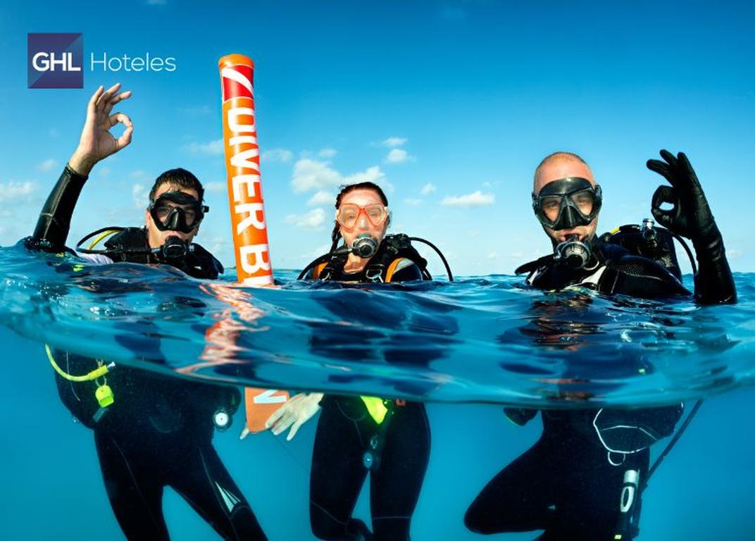 Guía completa para realizar buceo en el caribe GHL Hotels