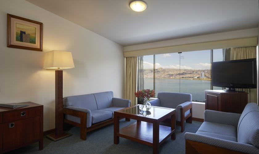 Junior suite GHL Hotel Lago Titicaca Puno