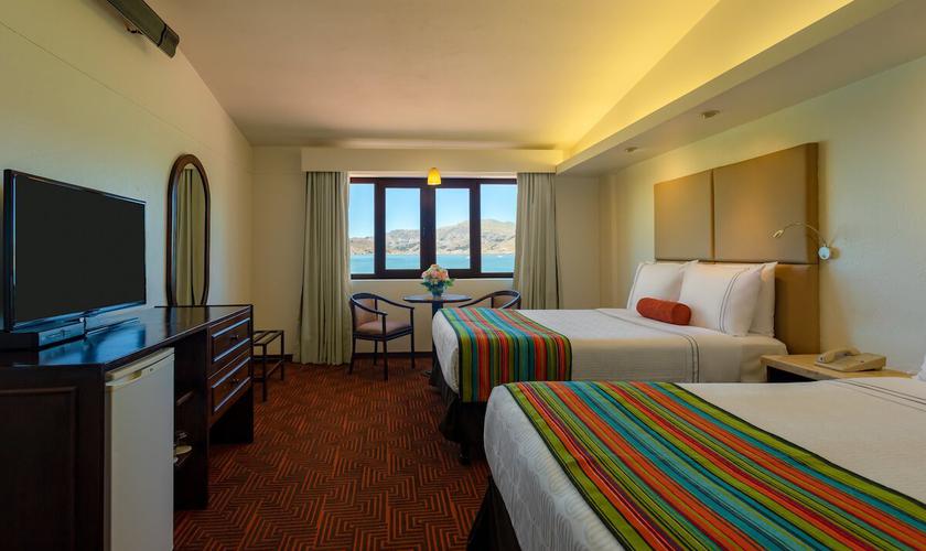 Twin room with lake view - 2 beds  Sonesta Posadas del Inca Puno