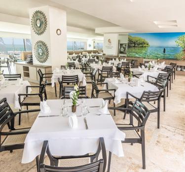 Manglares restaurant Relax Corales de Indias Hotel GHL Cartagena