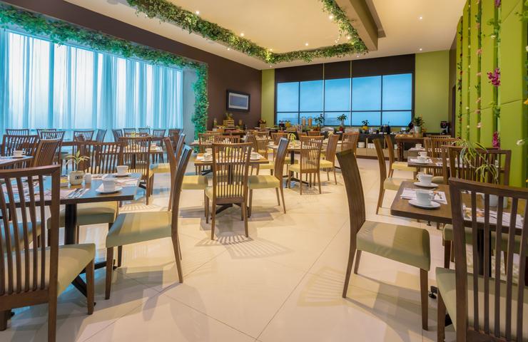 Sky forest restaurant GHL Collection Barranquilla Hotel